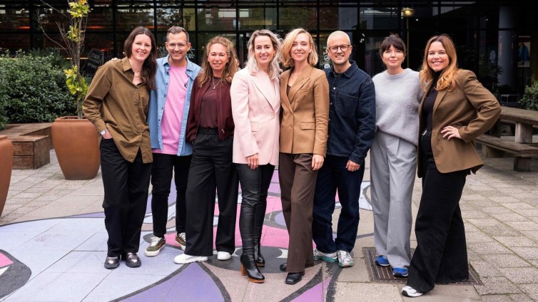 Nieuw wereldwijd marketingteam The Social Hub onder leiding van Trix van der Vleuten